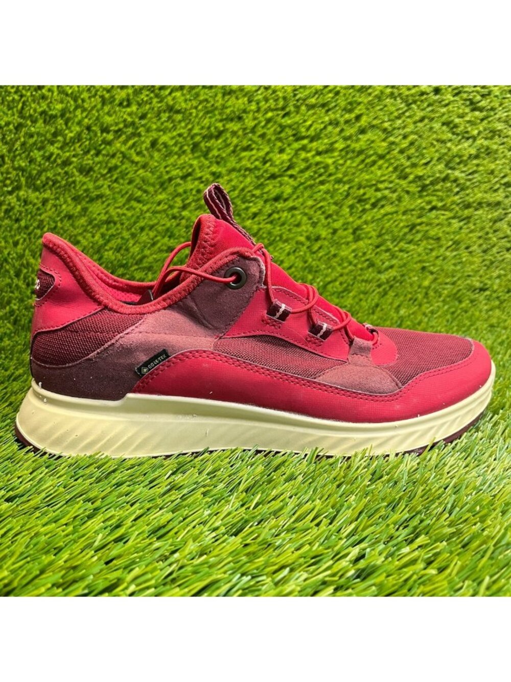 Ecco Exostride Womens‎ Size 8-8.5 Maroon Red Athletic Running Shoes Sneakers